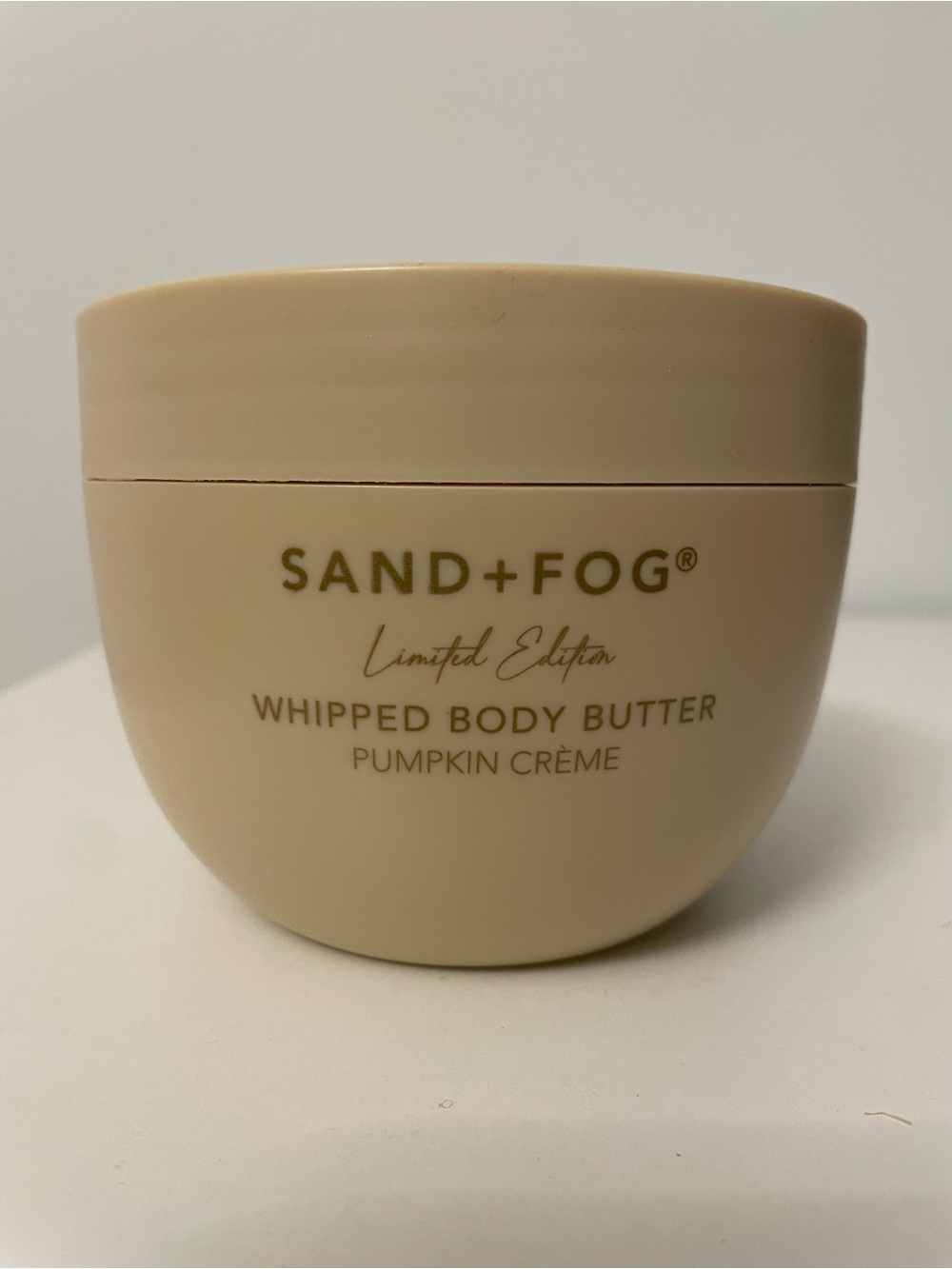 NWT SAND + FOG Pumpkin Crème Whipped Body Butter - Limited Edition - 16.9 OZ